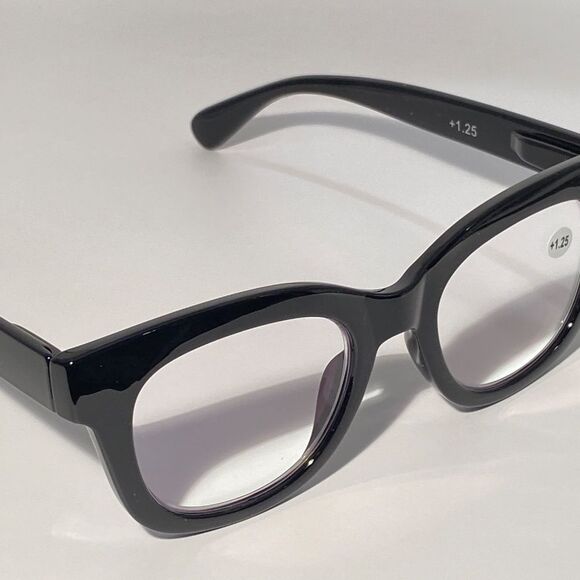 1560 Mona Reading Glasses 1.25 Black Readers Rounded Square Frame NWT - Picture 8 of 10